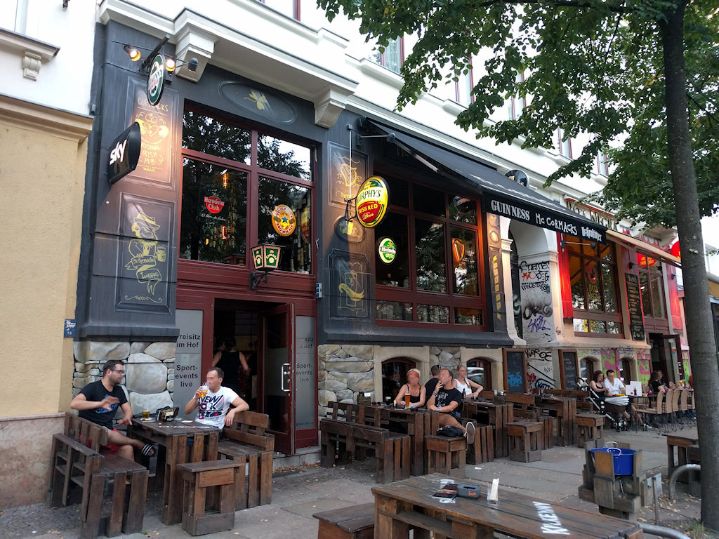 McCormacks Outdoor Seating in Summer